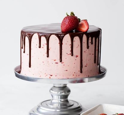 Picture of Chocolate Strawberry Cake
