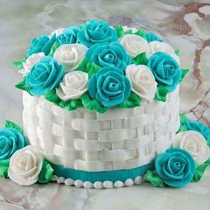 Picture of Vanilla Basket Floral Cake