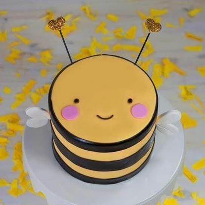 Picture of Cute Bee Cake